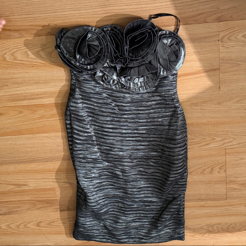 Forever 21 Black Strapless Dress
